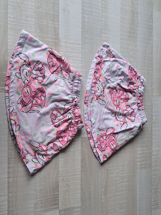 Spódniczki Stitch dla bliźniaczek