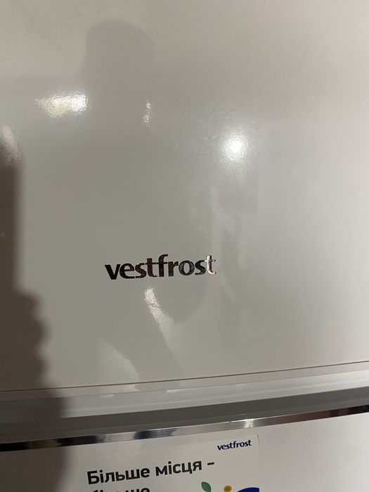 Продам холодильник