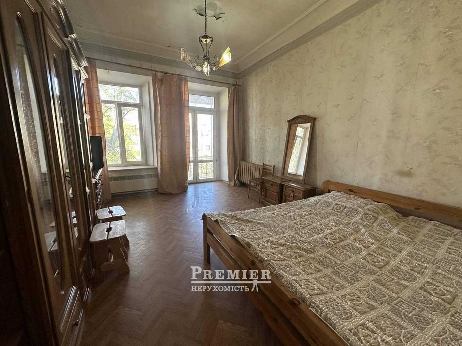 Стара добра Одеса в бельгійці біля парку Шевченка: тиха розкіш, стиль, простір і атмосфера!