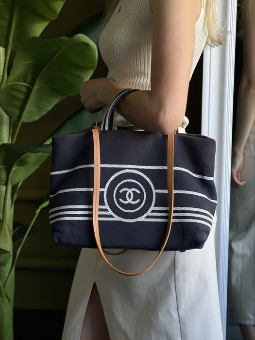Chanel Canvas Tote navy/white — Made in Italy, Оригінал !