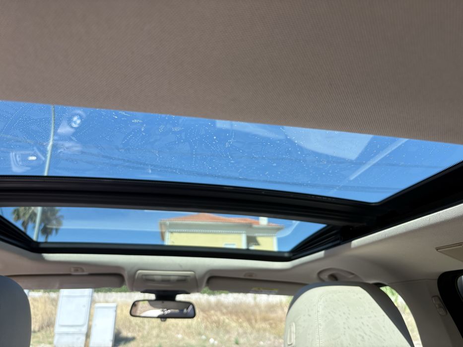 BMW F11 520d com teto de abrir
