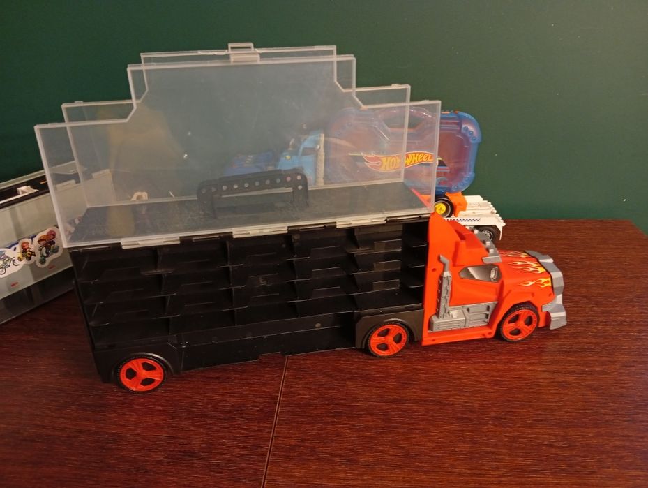 Ciężarowe tiry pojazdy