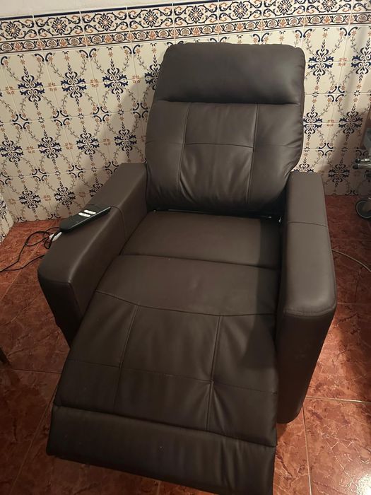Poltrona Elétrica