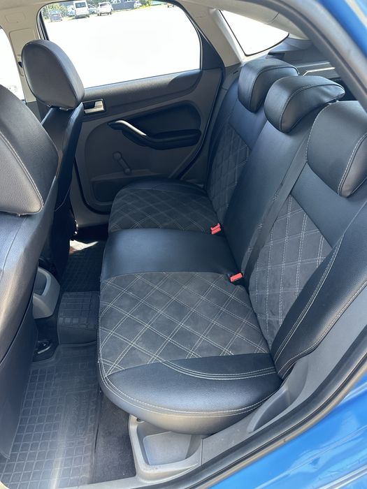 Ford Focus 2008 VIN WF0PXXGCDP8C71822 фото оголошення 8 з 10