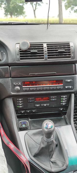 BMW e39 2.2 170km Titansilber