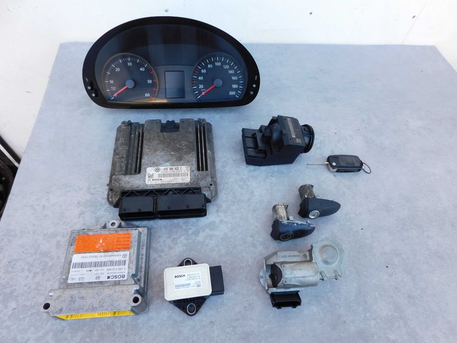 VW CRAFTER 2.5 TDI komputer stacyjka rygiel licznik zestaw OEM 022C