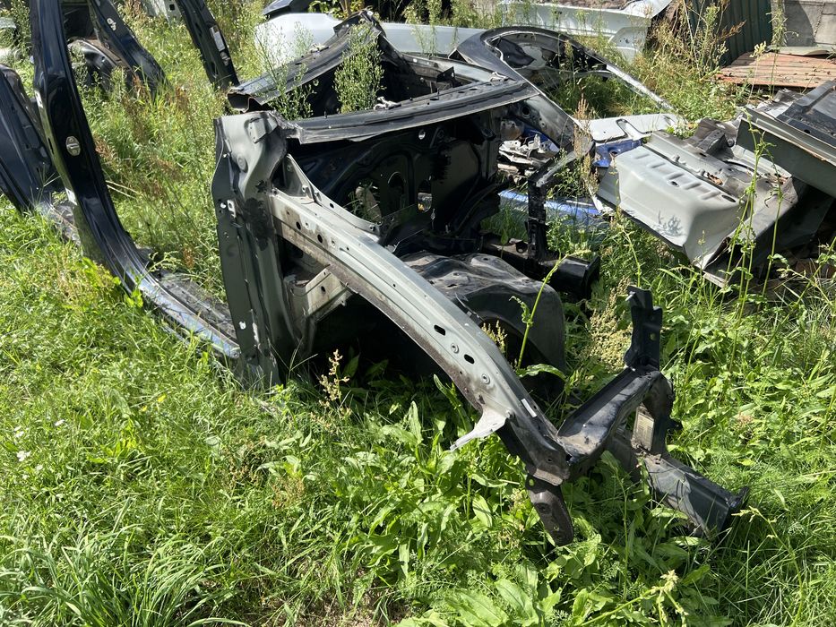 Audi Q7 4L 2013 четверть кузов