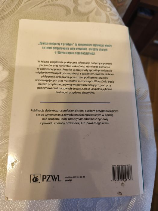 Książka opiekun medyczny w praktyce
