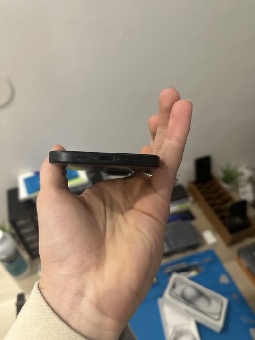 Vendo Iphone 15 128gb