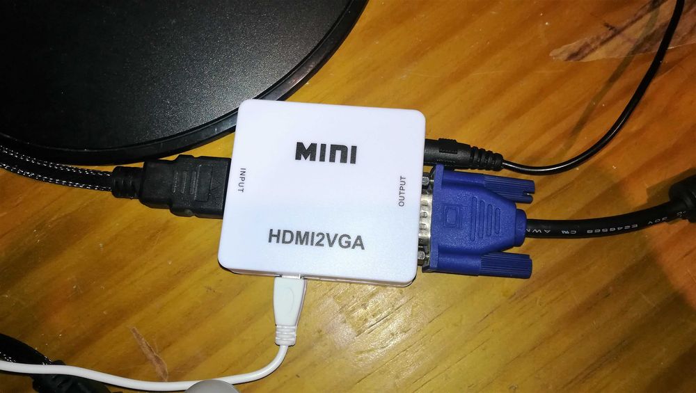 Conversor HDMI para VGA - Novo e Lacrado