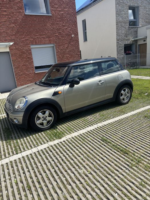 Mini Cooper 1.6 benzyna r56 2007
