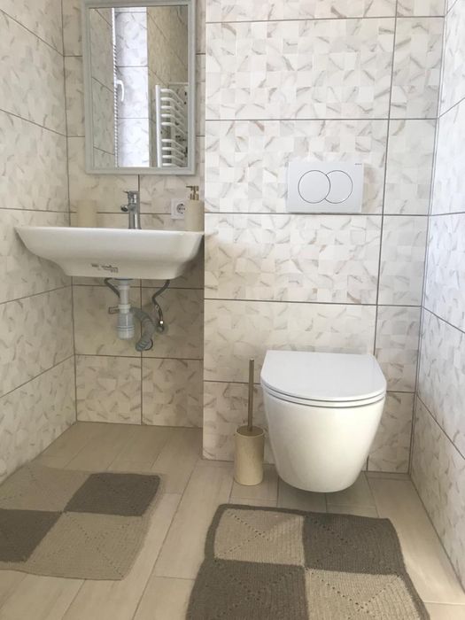 Будинок біля джерела