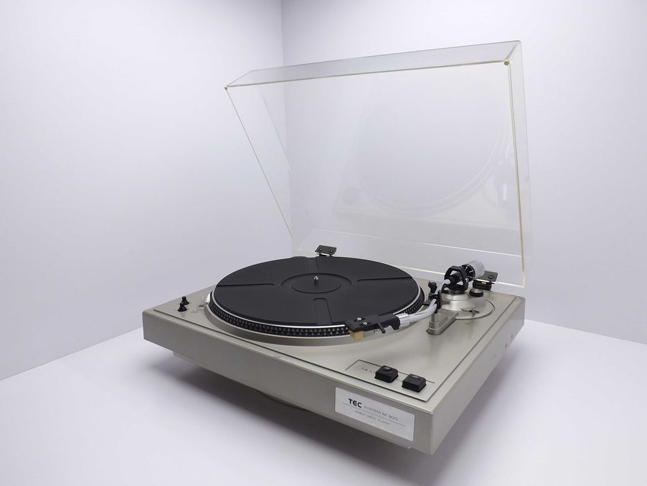 Gramofon TEC System 300 M Direct Drive Player (Micro Seiki DD23)