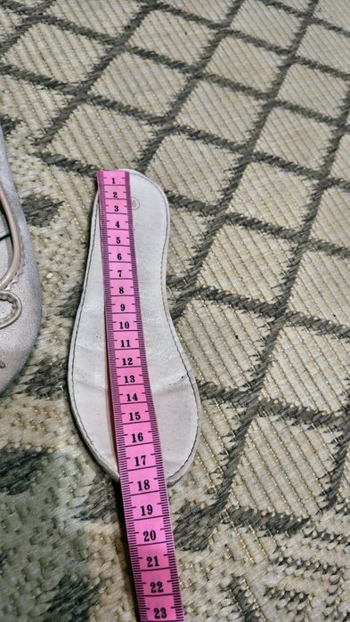 Beżowe baleriny z kokardką Nelli blu rozm. 28