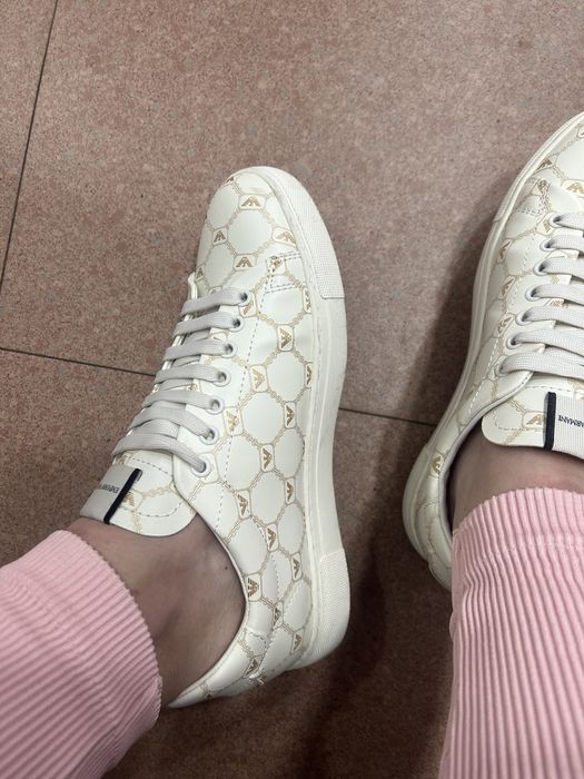 Armani  кросівки
