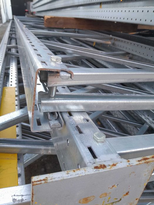 Ramy regałów wysokoskładowych