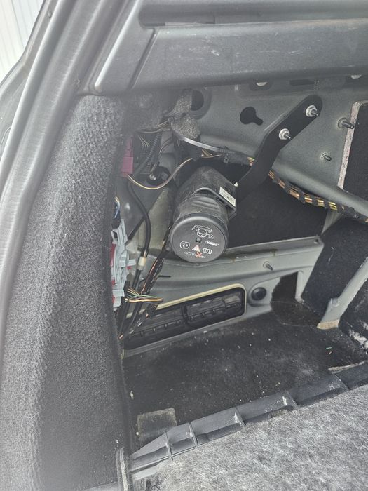Hak holowniczy mercedes W204 kombi
