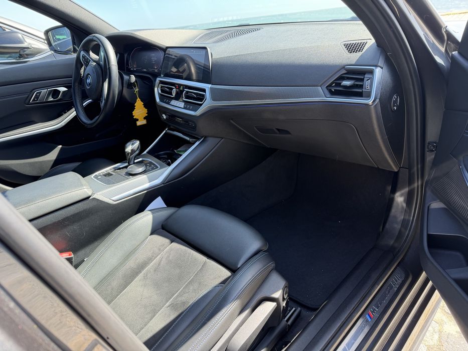 BMW 318 d Touring Pack M