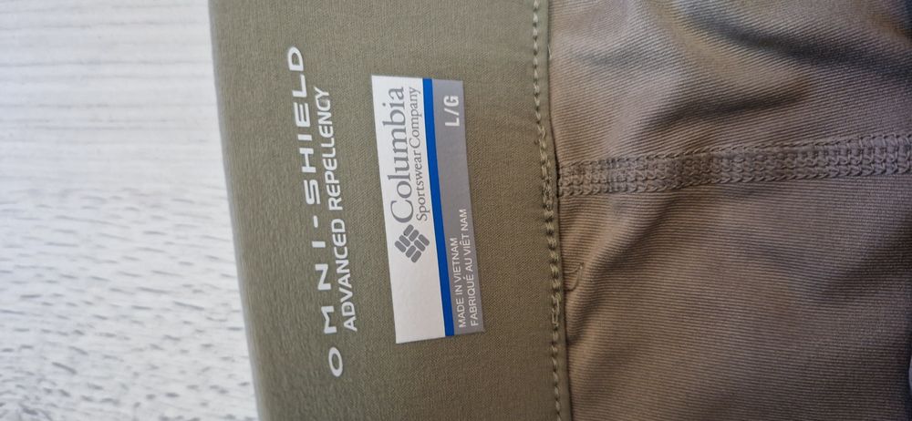 Columbia  L.       .