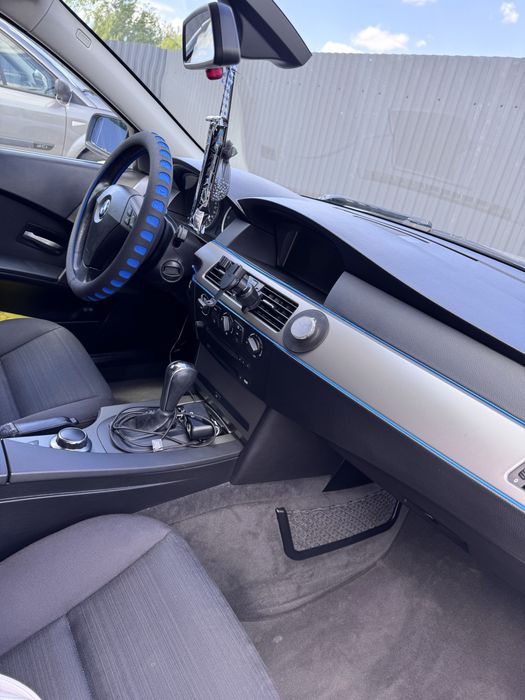 Продам BMW Е61 520d 2007року