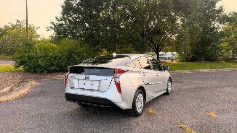 2016 Toyota Prius Two