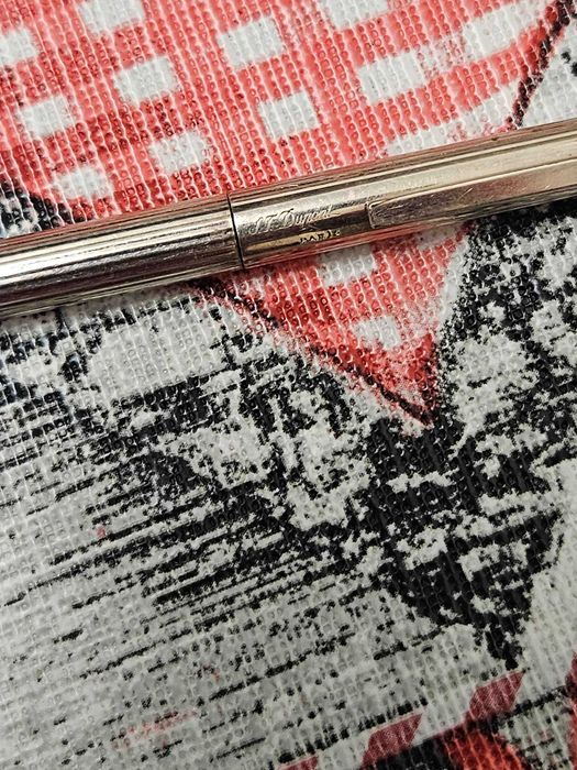 Marca  st dupount prata