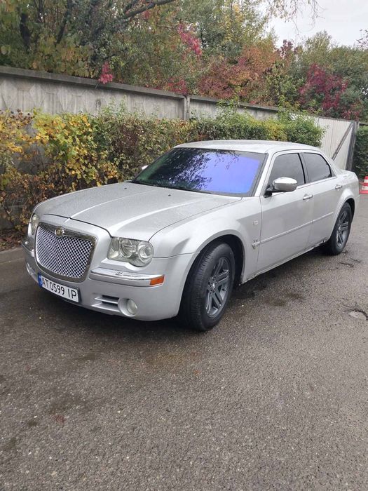 Chrysler 300C 2.7 v6 сів поїхав