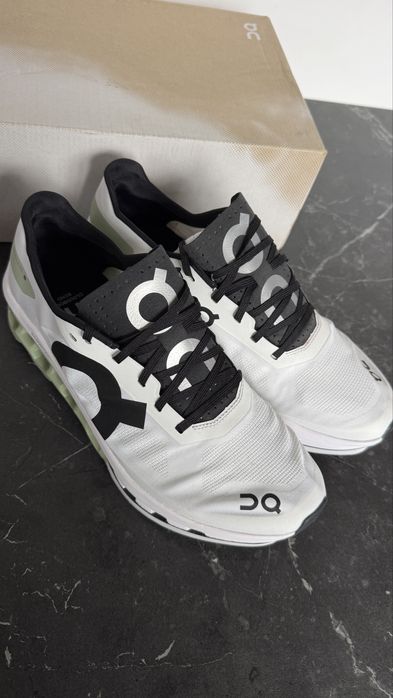 ON Cloudboom Echo „White / Black” | rozmiar 40.5 EU | Nowe, oryginalne