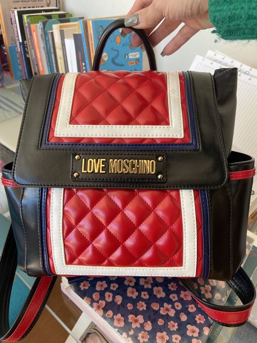 Vende-se mochila da moschino como nova - ORIGINAL