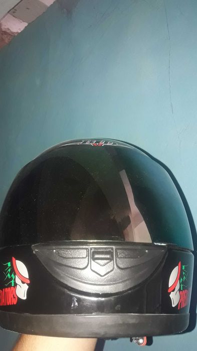 Продажа нових шоломів