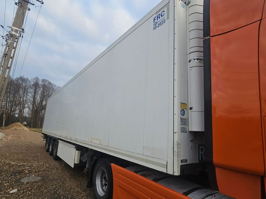 Krone Carrier Vector 1550  Krone Carrier Vector 1550