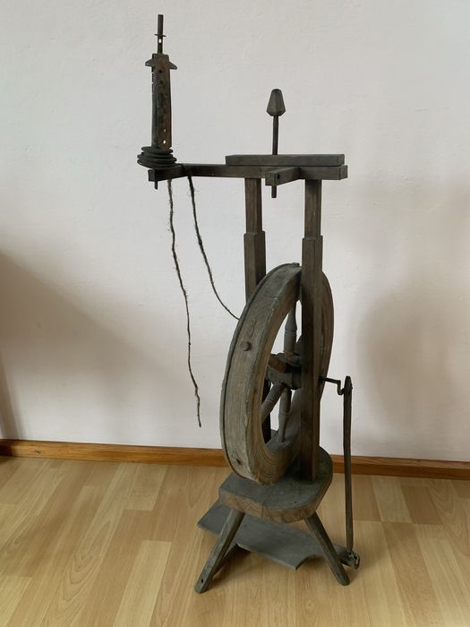 Kołowrotek do przędzenia Antyk
