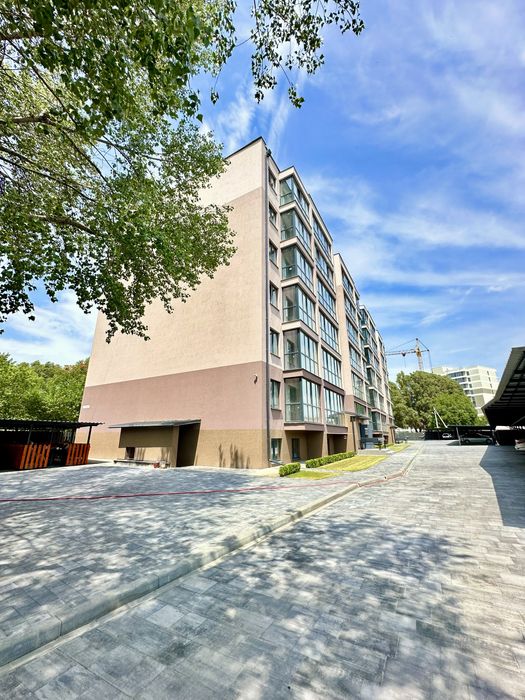 Сдам коммерческое помещение 57 м2 в ЖК Левобережный