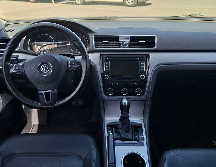 Оренда авто під Таксі Volkswagen Passat. Аренда авто под Такси