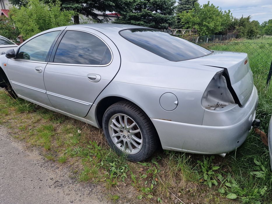 Pozostałości po chrysler 300M