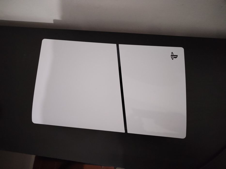 Consola PS5 Slim Digital 1TB + Unidade Disco