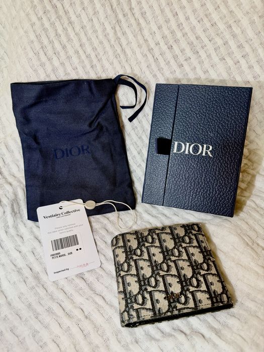 "Authenticated" Dior CD icon Bifold Wallet, Black Grained Calfskin