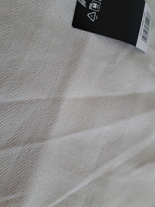 Nowa Serwetka 40x40 beżowa ze złotą nitką