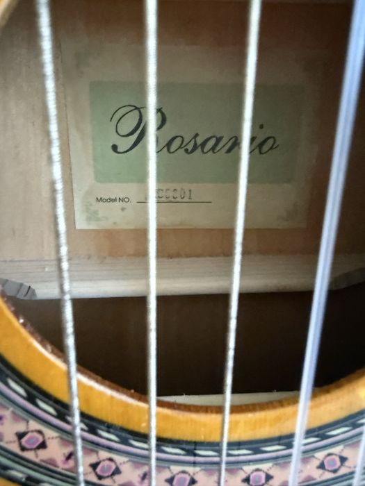 Gitara Rosario w bardzo dobrym stanie
