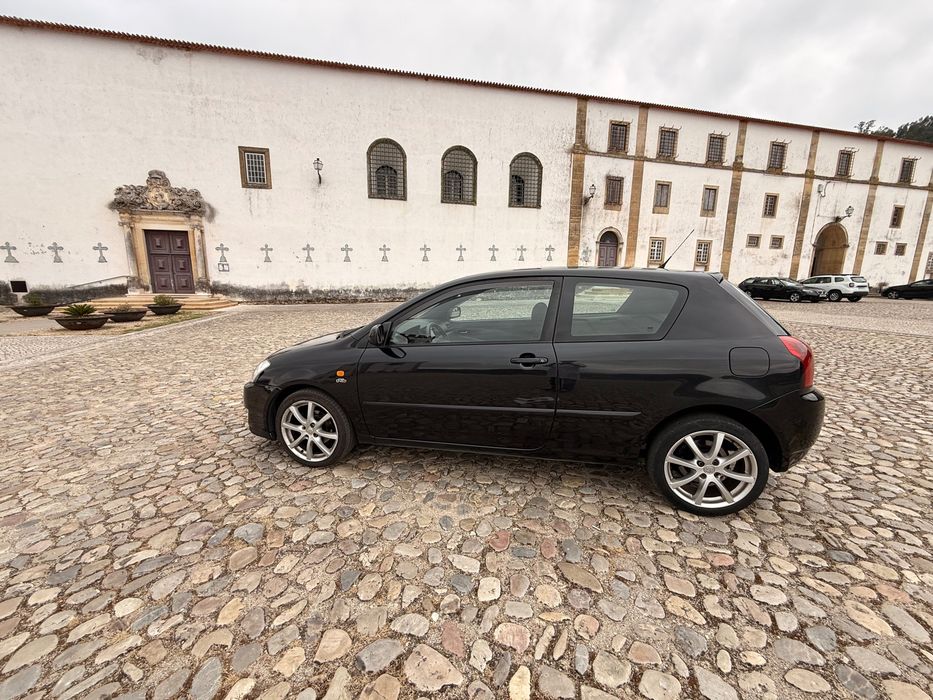 Toyota Corolla 2.0 D-4D Comercial | 2003 | 263.000 km