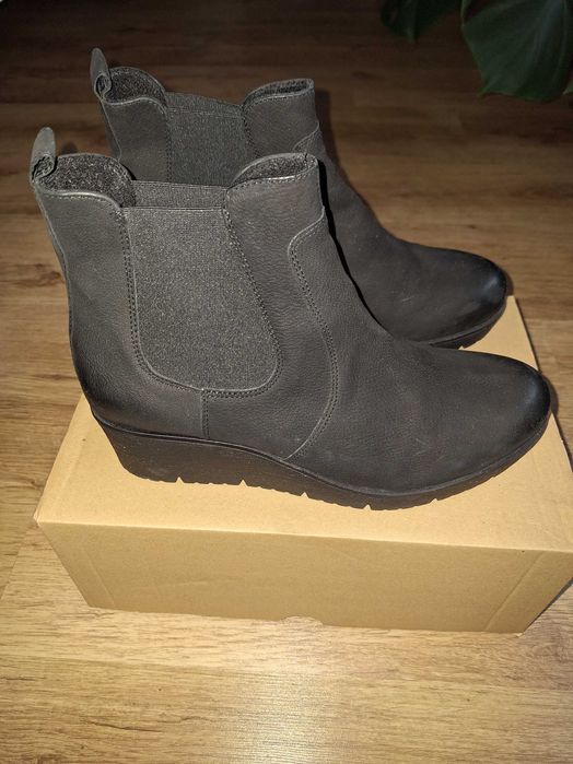 Buty Lasocki damskie skóra naturalna, nubuk rozmiar 41