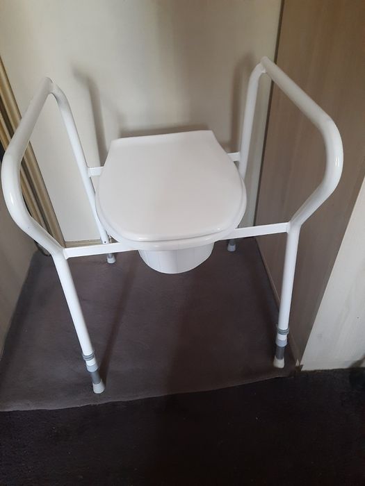 Туалет стілець ортопедичний