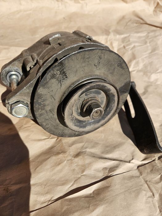 Аатомобильный генератор