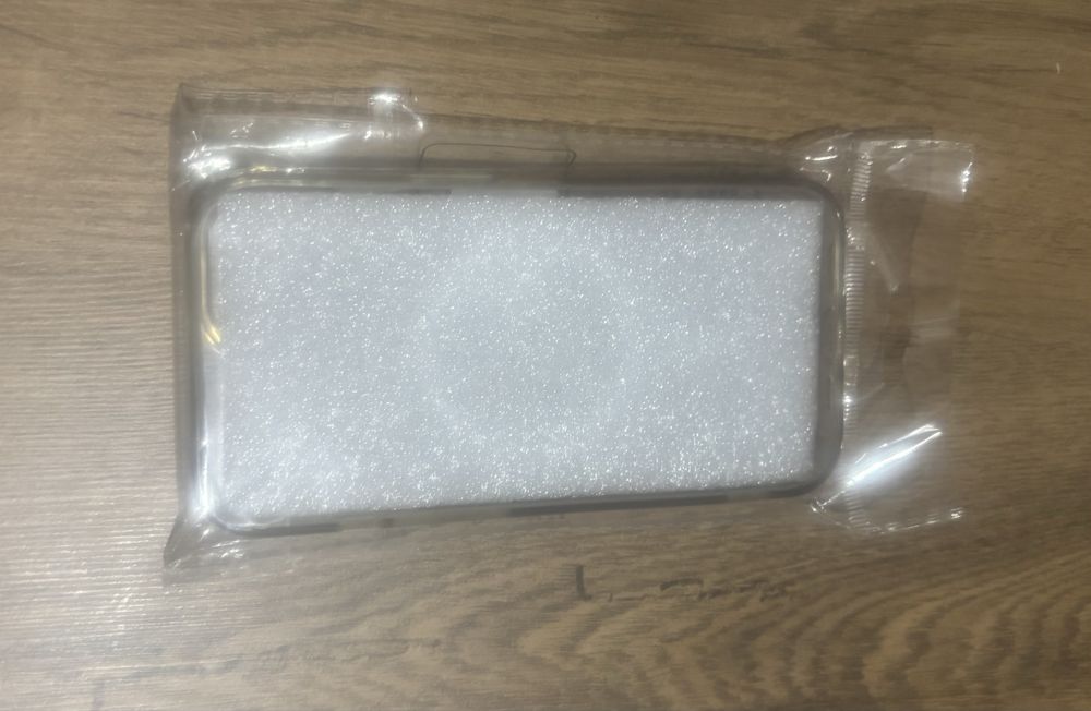 Etui silikonowe do iPhone 15