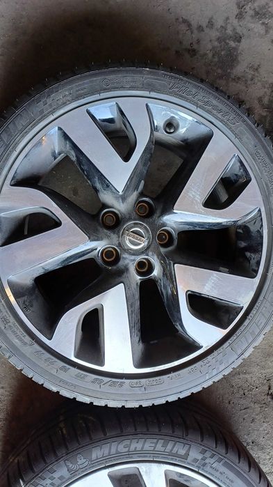 Koła felgi aluminiowe Nissan 5x114,3 18" TPMS