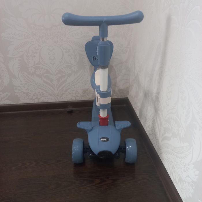 Продам самокат  5в 1