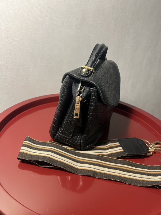 Жіноча міні-сумка