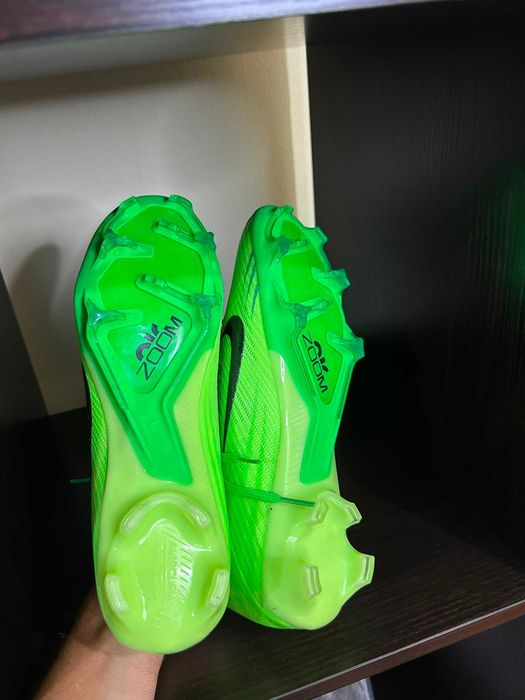 Chuteiras Nike Air Zoom - 41