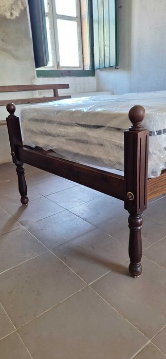 Cama rústica madeira maciça