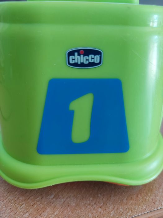 Copos empilháveis Chicco brinquedo64284934336770123